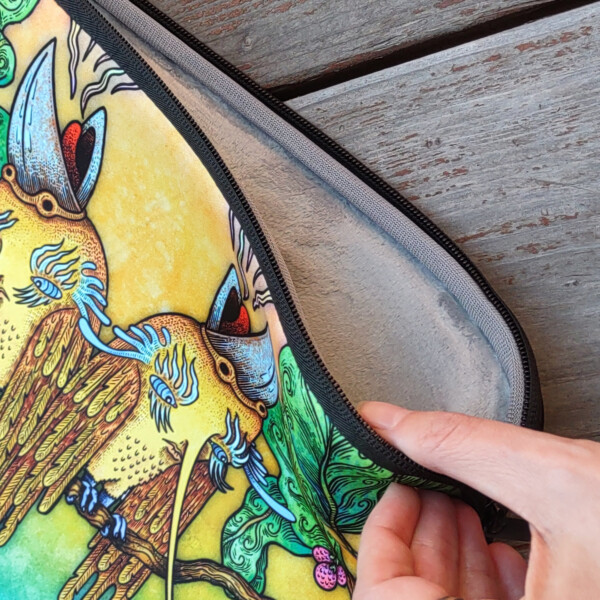 Alluring Plumage - Laptop Sleeve